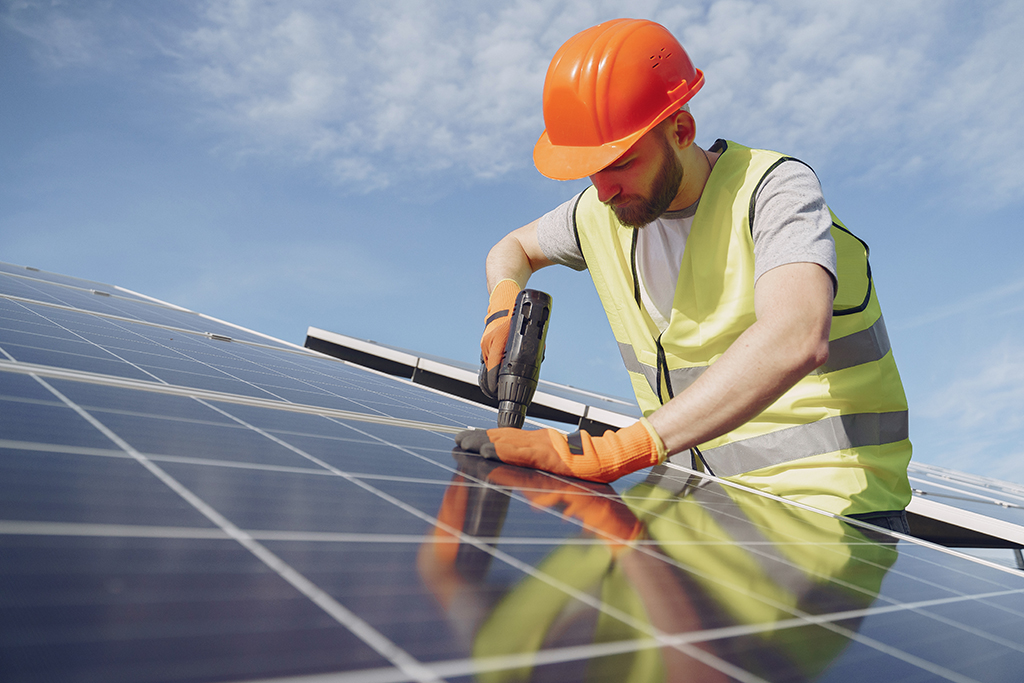 Curs de Instalator Sisteme Fotovoltaice Solare
