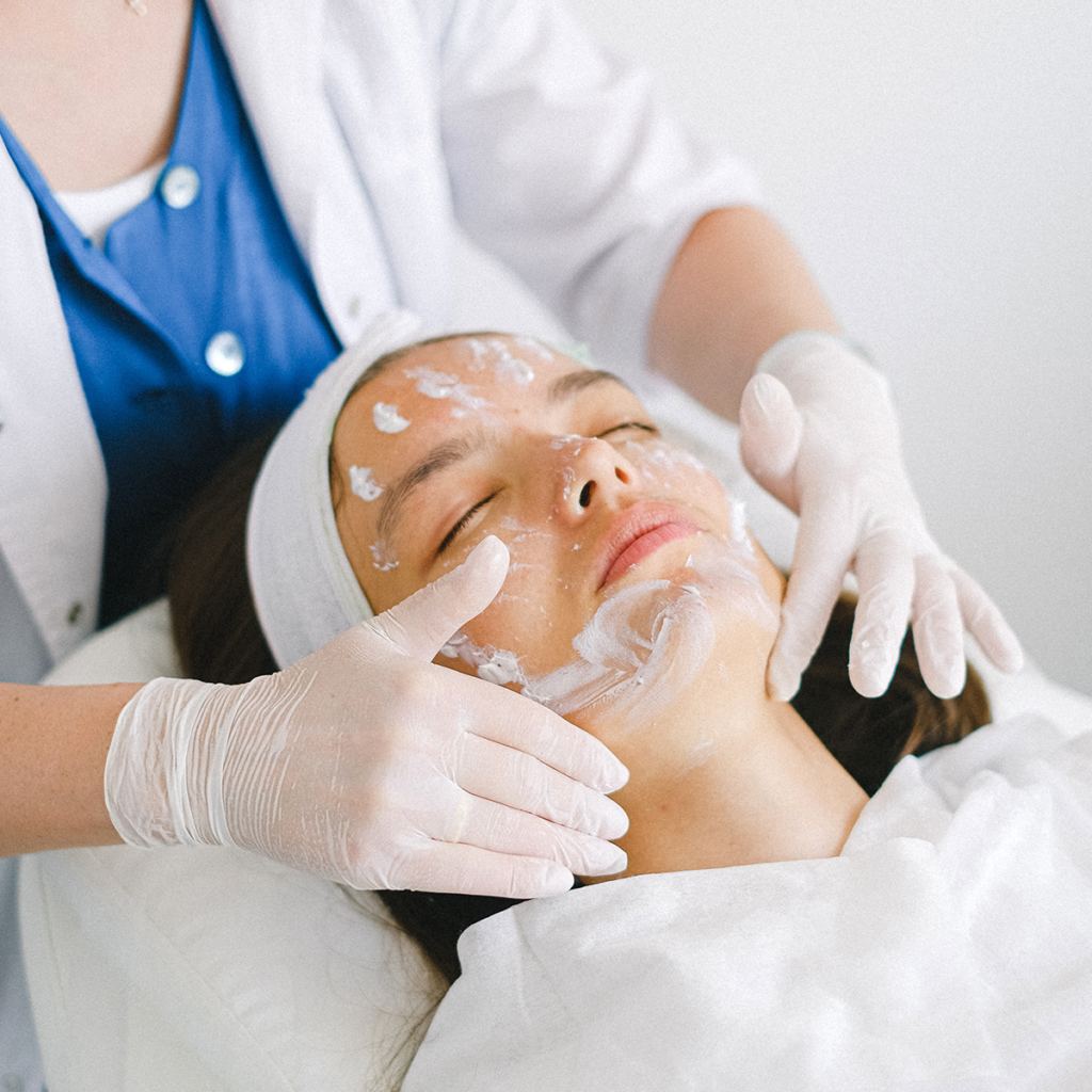 Curs de Cosmetician – Tehnici avansate