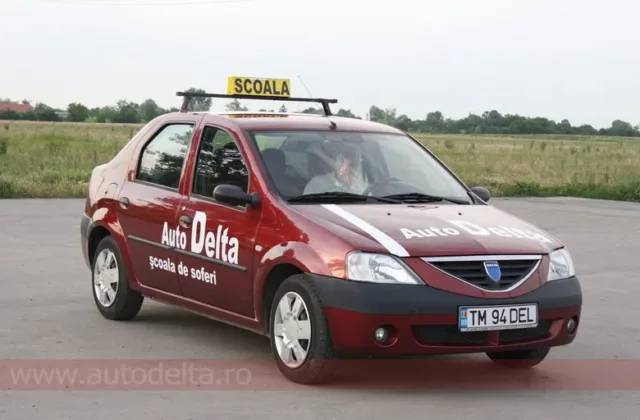 Dacia Logan 2006, mașină de școală Auto Delta
