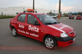 Dacia Logan 2007, mașină de școală Auto Delta